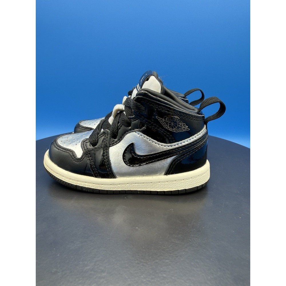 Air Jordan 1 Mid SE TD Toddler Size 6C Black Metallic Silver Sneakers FZ3939-001